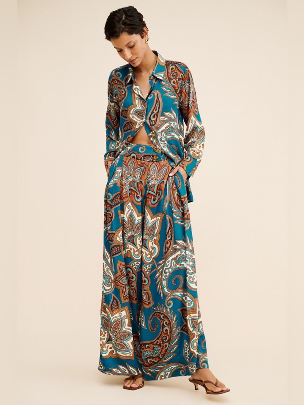FARM Rio: Leopard Paisley Pants - Picture 5 of 14